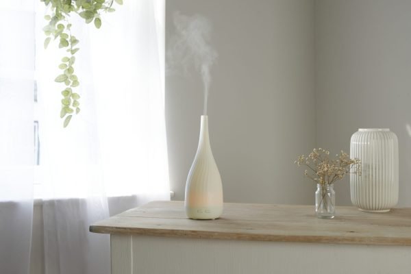 Thalia Aromatherapy Diffuser - White - Image 3