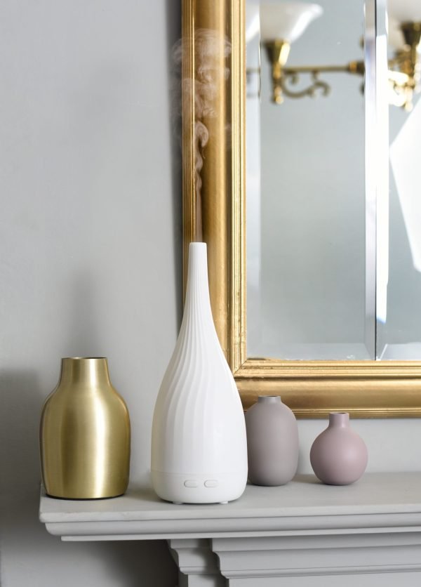 Thalia Aromatherapy Diffuser - White