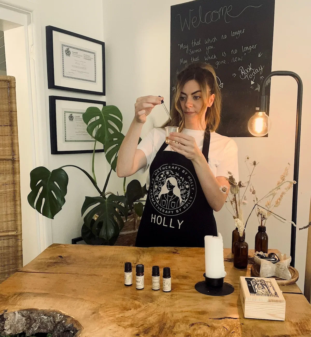 Holly, clinical aromatherapist at Aromatherapy by Holly